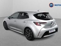 Usado Toyota Corolla 122 CV (89 kW) 2021 Plateado Utilitario