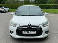 Begagnad Citroën DS4 2012 Vit Halvkombi