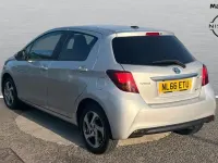 Used Toyota Yaris 100 HP (73 kW) 2016 Silver