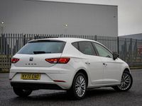 Used Seat Leon SE Dynamic 2020 White Hatchback