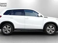 Gebraucht Suzuki Vitara SZ-T 129 PS (94 kW) 2023 Weiß SUV