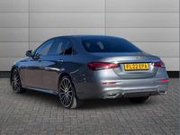 Usado Mercedes E200 AMG line 200 HP (147 kW) 2022 Cinzento Sedan