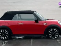 Used Mini Cooper Cabriolet Comfort 136 HP (100 kW) 2021 Red Cabriolet