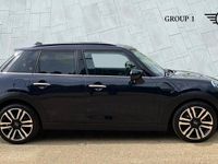 Usado Mini Cooper Exclusive 136 HP (100 kW) 2023 Preto Citadino