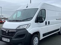 Used Vauxhall Movano 140 HP (102 kW) 2023 White MPV
