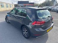 Used VW Golf VII SE 125 HP (91 kW) 2018 Grey Hatchback