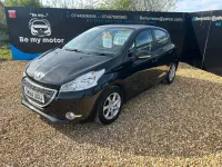 Second-hand Peugeot 208 Active 82 CP (60 kW) 2015 Negru Hatchback