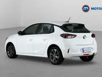 Used Vauxhall Corsa Design Edition 75 HP (55 kW) 2023 White Hatchback