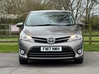 Usado Toyota Verso Design 147 HP (108 kW) 2017 Castanho Monovolume