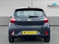 Used Hyundai i10 Advanced 79 HP (58 kW) 2024 Aurora grey pearl Hatchback