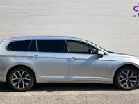 Used VW Passat SEL 150 HP (110 kW) 2020 Silver Estate