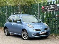 Begagnad Nissan Micra 2005 Blå Halvkombi