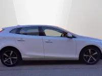 Usado Volvo V40 R-Design 122 HP (89 kW) 2016 Branco Citadino