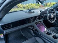 Used Porsche Taycan 439 kW (598 HP) 2023 Black Estate