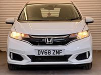 Second-hand Honda Jazz SE 2018 Alb Hatchback