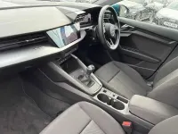 Używany Audi A3 Comfort 147 KM (108 kW) 2023 Niebieski Sedan/Limuzyna