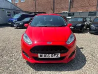 Used Ford Fiesta ST-Line 125 HP (91 kW) 2016 Red Hatchback