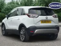 Used Vauxhall Crossland Elite 130 HP (95 kW) 2020 White SUV