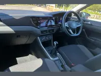 Usado VW Polo Life 95 CV (69 kW) 2023 Negro Utilitario
