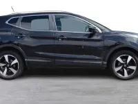 Used Nissan Qashqai N-Connecta 2017 Black SUV