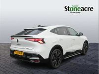 Begagnad Renault Rafale Techno Esprit Alpine 197 HK (144 kW) 2025 Vit SUV