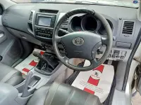 Usado Toyota HiLux 2010 Plateado Pickup/Camioneta