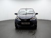 Used Toyota Aygo x-press 69 HP (50 kW) 2016 Blue Hatchback