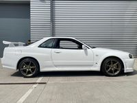 Used Nissan Skyline S 1999 White Coupe