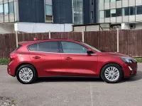 Used Ford Focus Titanium 125 HP (91 kW) 2020 Red Hatchback
