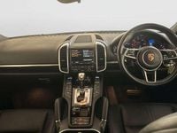 Used Porsche Cayenne 262 HP (192 kW) 2017 SUV