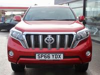 Used Toyota Land Cruiser 177 HP (130 kW) 2016 Red Estate