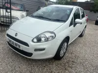 Used Fiat Punto Pop 69 HP (50 kW) 2016 White Hatchback