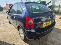 Used Citroën Xsara Picasso 92 HP (67 kW) 2009 Blue MPV
