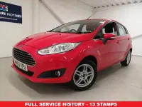 Used Ford Fiesta Zetec 82 HP (60 kW) 2014 Red Hatchback