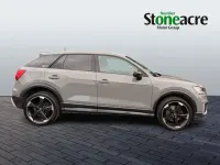 Usado Audi Q2 Advanced Plus 150 CV (110 kW) 2018 Gris SUV