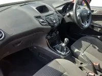Used Ford Fiesta Zetec 75 HP (55 kW) 2015 Grey Hatchback