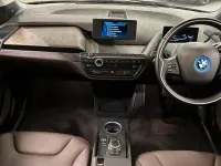 Begagnad BMW i3 Comfort Edition 135 kW (184 HK) 2022 Svart Halvkombi