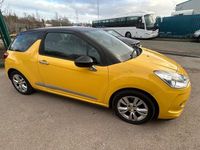 Used Citroën DS3 120 HP (88 kW) 2012 Yellow Hatchback