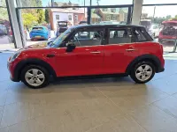 Usado Mini Cooper Classic 136 CV (100 kW) 2021 Rojo Utilitario