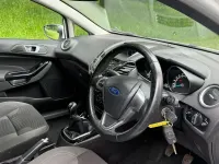Used Ford Fiesta Zetec 100 HP (73 kW) 2015 White Hatchback