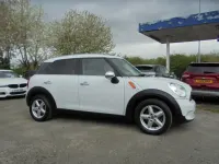 Begagnad Mini ONE 2012 Vit Halvkombi