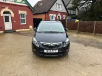Used Vauxhall Zafira SRi 2015 Green MPV