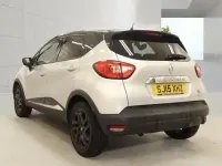 Begagnad Renault Captur Dynamique 90 HK (66 kW) 2015 Svart SUV