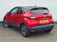 Used Renault Captur Iconic 90 HP (66 kW) 2019 Red SUV