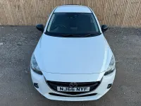 Used Mazda 2 Inclusive 90 HP (66 kW) 2017 White Hatchback