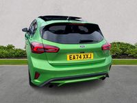 Used Ford Focus ST 280 HP (205 kW) 2024 Green Hatchback