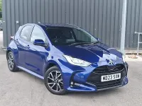 Used Toyota Yaris Hybrid Design 116 HP (85 kW) 2023 Blue Hatchback