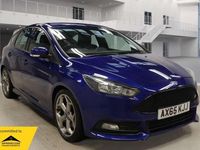 Used Ford Focus ST 185 HP (136 kW) 2015 Blue Hatchback