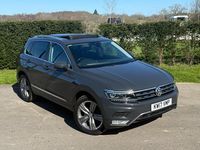 Used VW Tiguan SEL 180 HP (132 kW) 2017 Grey SUV