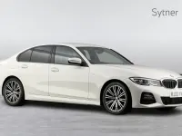 Begagnad BMW 318 M Sport 154 HK (113 kW) 2022 Vit